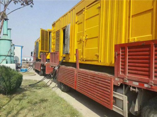 坡头发电机租赁公司为您介绍一下康明斯柴油发电机组的优点