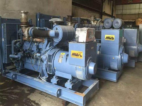 坡头柴油发电机如何测试电流大小？