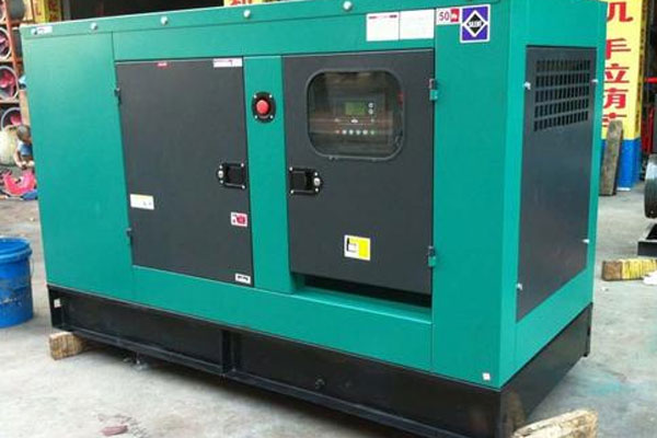 坡头如何检查机油的使用时间？