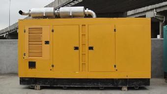 坡头柴油发电机组北方使用是否需要加装加热装置？