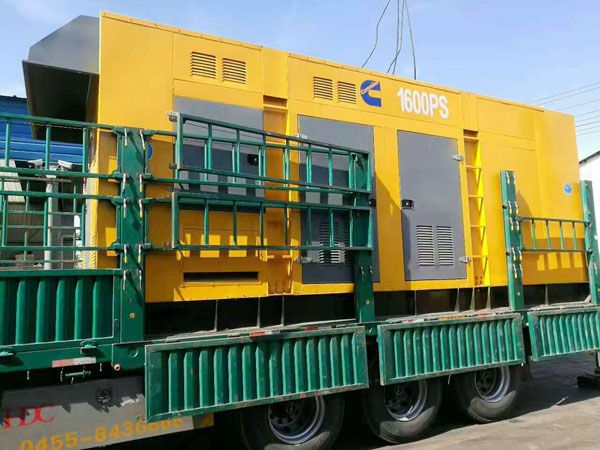 坡头测量水冷式机油散热器密封件尺寸时的注意事项有哪些？